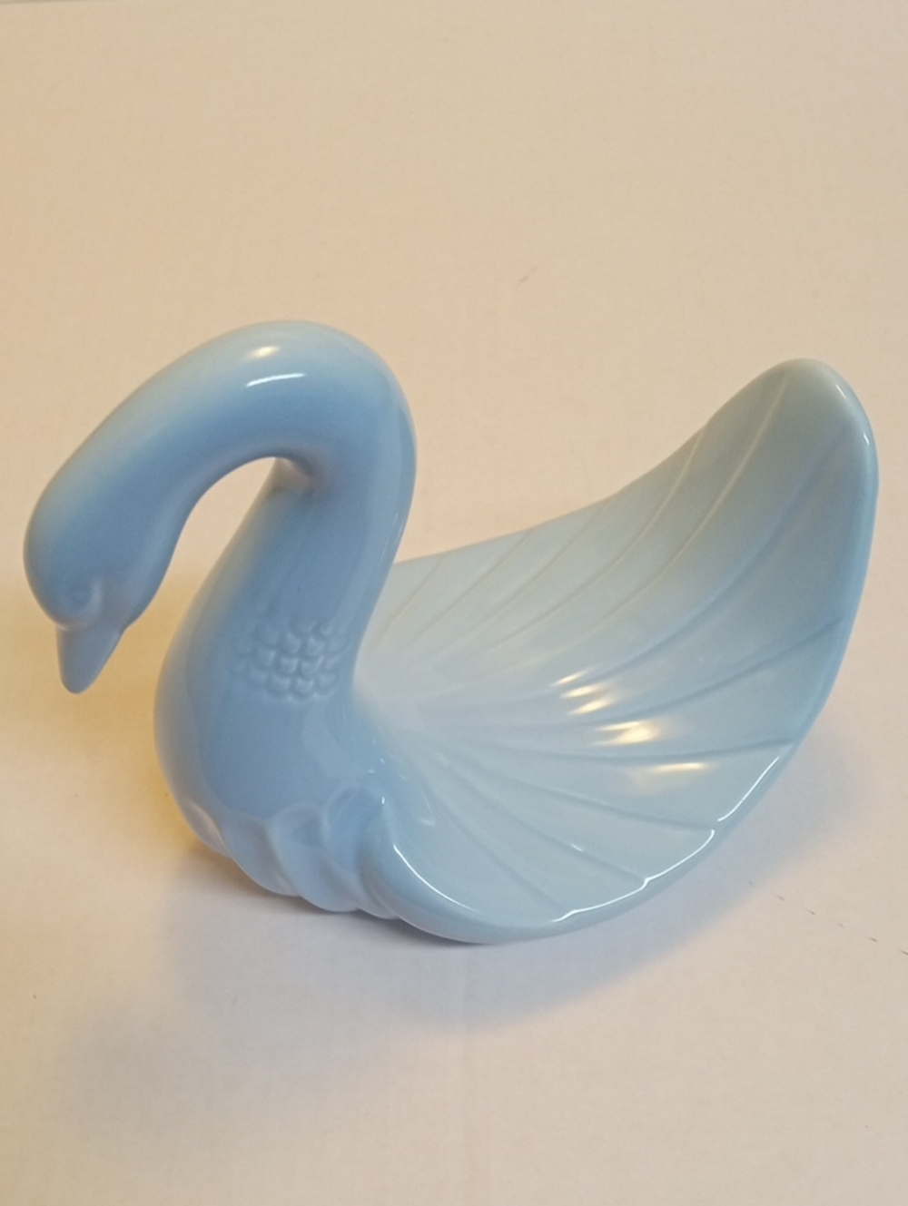 Vintage Blue Swan Ceramic Bathroom Decor Washcloth Towel Holder Japan